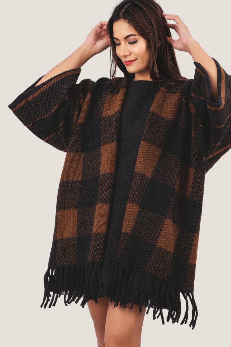 Dunkelbrauner Cardigan-Poncho mit Quastensaum